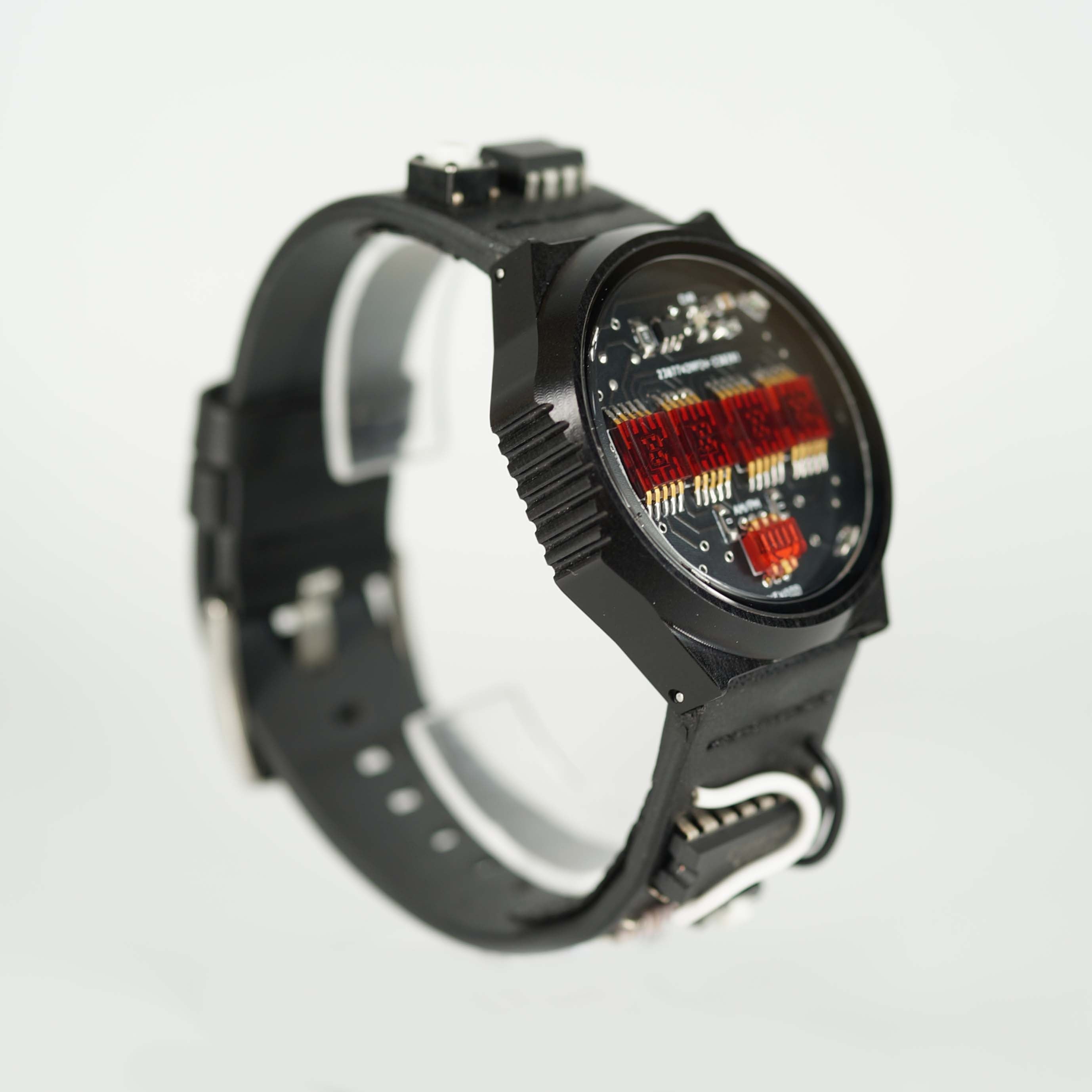 RETRO LED WATCH :: RED LASER – 830時計店