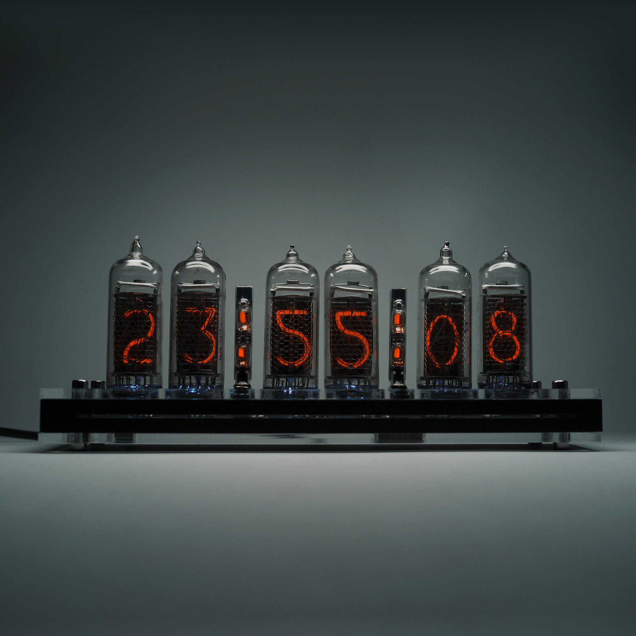受注生産:TIME MACHINE NIXIE IN-14 ニキシー管時計 – 830時計店 受注生産:TIME MACHINE NIXIE IN-14 ニキシー管時計 – 830時計店