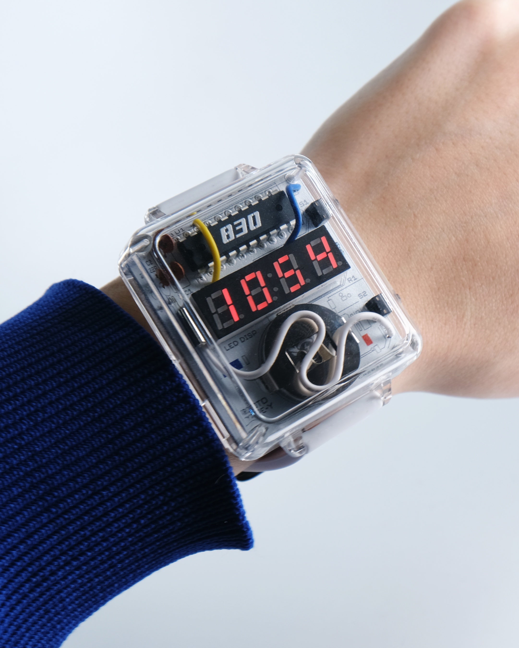 PROTO-Y :: RETRO FUTURE WATCH – 830時計店