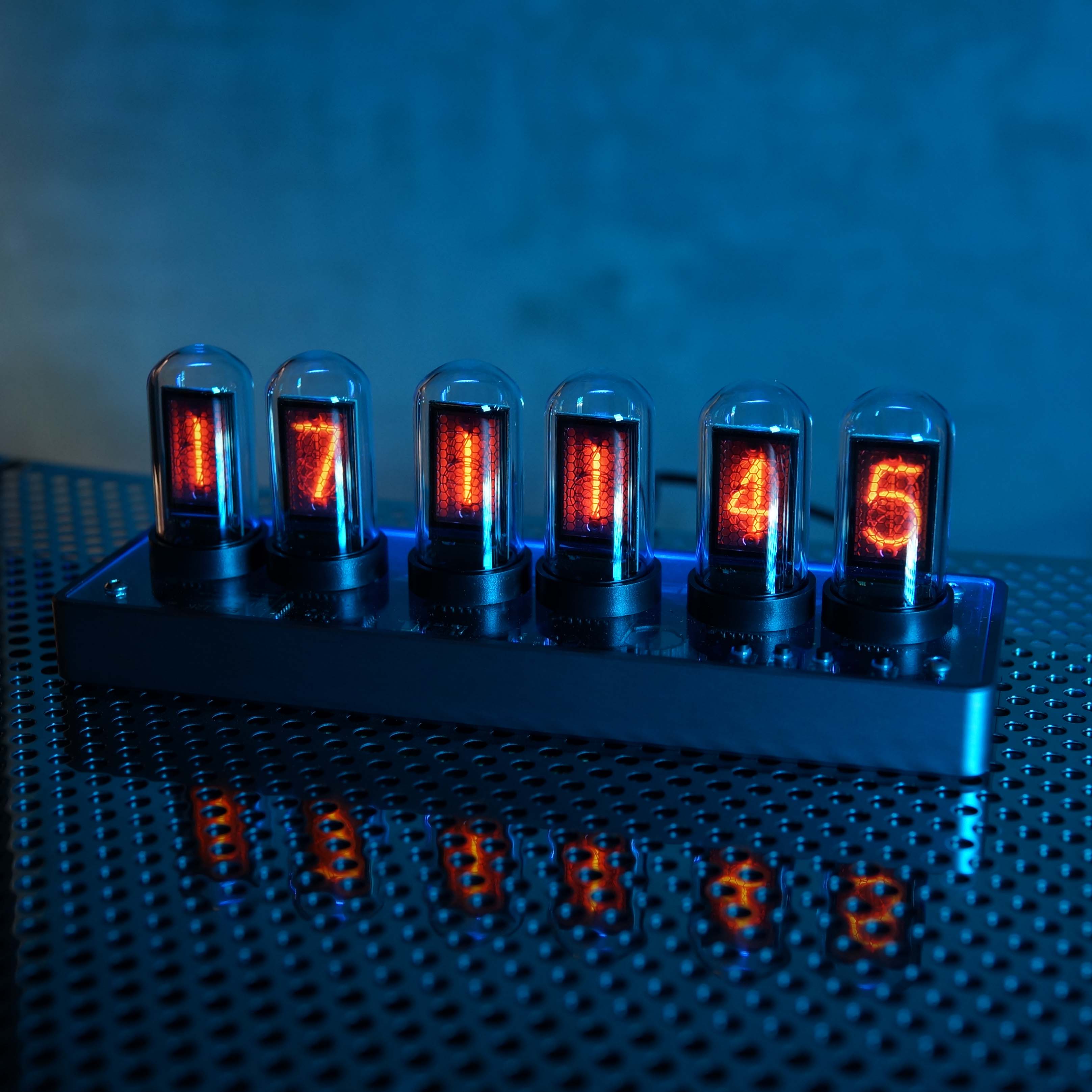 予約：MARVEL TUBES｜ニキシー管シミュレーター – 830時計店