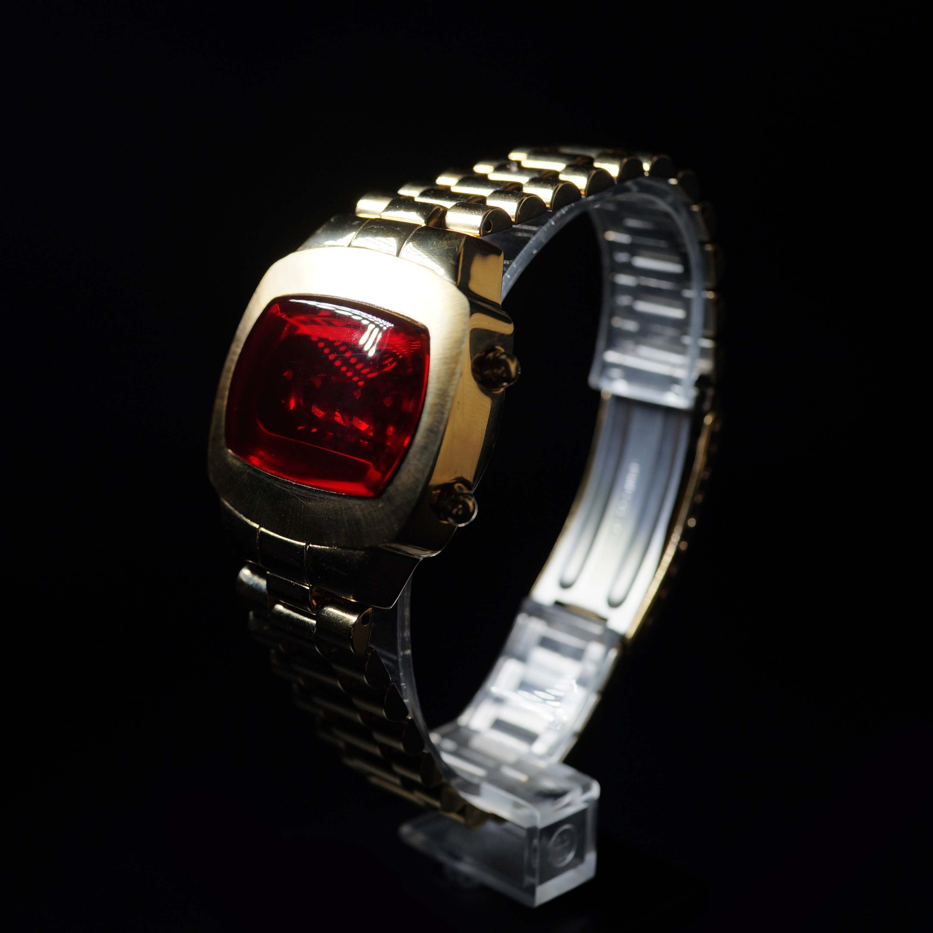 LED COMPUTER WATCH｜EA101｜70s RETRO FUTURE – 830時計店
