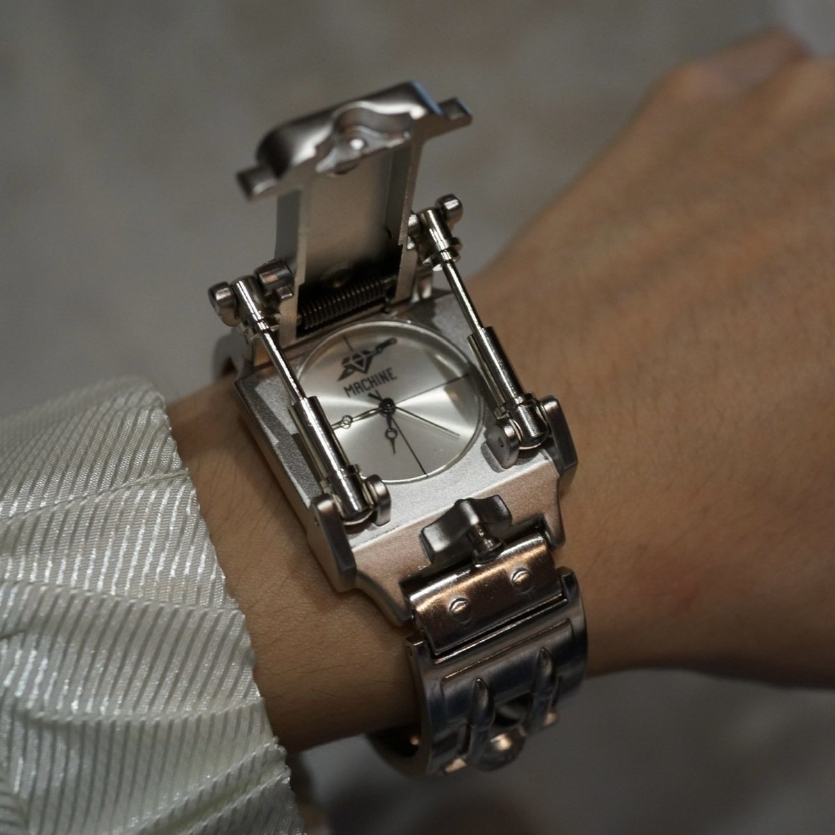 MACHINE WATCH – 830時計店